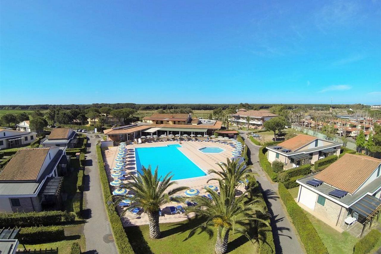 Villaggio Turistico La Cecinella مارينا دي سيسينا المظهر الخارجي الصورة
